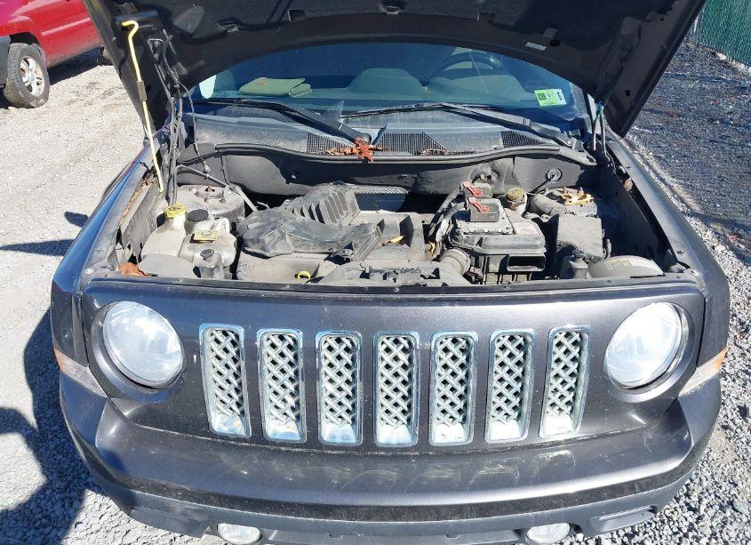 Photo 10 of 2014 Jeep Patriot SPORT (VIN 1C4NJRBB1ED858471)