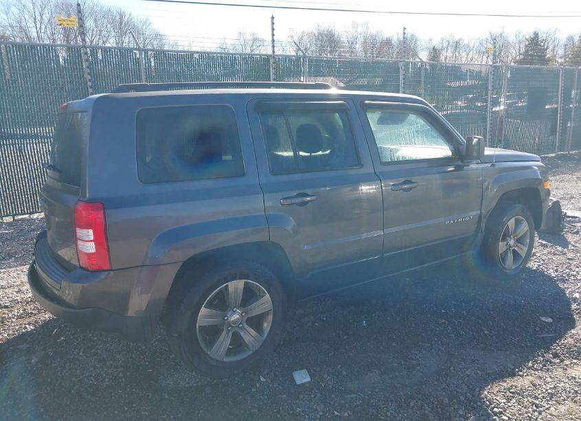 Photo 4 of 2014 Jeep Patriot SPORT (VIN 1C4NJRBB1ED858471)