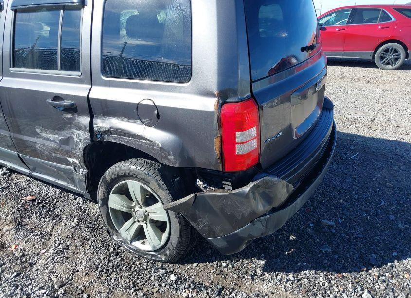 Photo 6 of 2014 Jeep Patriot SPORT (VIN 1C4NJRBB1ED858471)