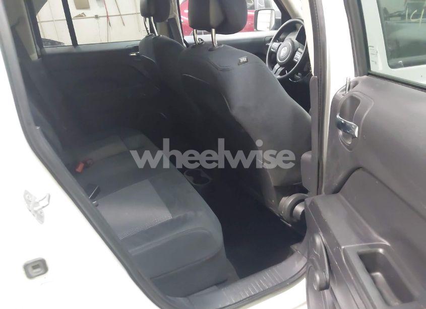 Photo 7 of 2014 Jeep Patriot SPORT (VIN 1C4NJRBB1ED924355)