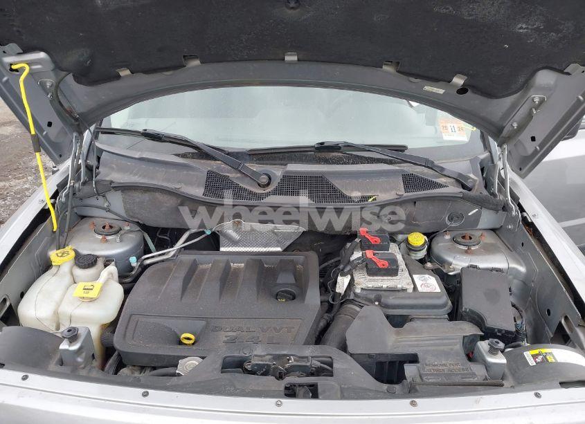 Photo 10 of 2015 Jeep Patriot SPORT (VIN 1C4NJRBB1FD135785)