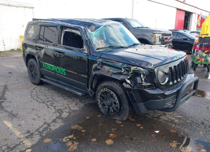2015 Jeep Patriot ALTITUDE EDITION (VIN 1C4NJRBB1FD425931) main photo