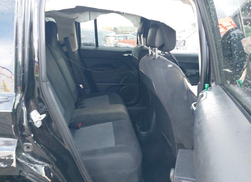 Photo 8 of 2015 Jeep Patriot ALTITUDE EDITION (VIN 1C4NJRBB1FD425931)