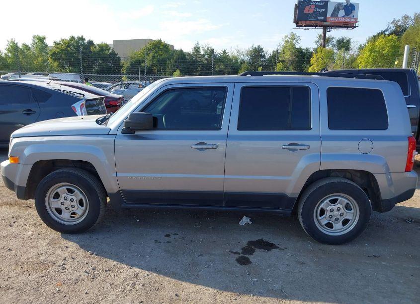 Photo 14 of 2017 Jeep Patriot SPORT 4X4 (VIN 1C4NJRBB1HD144828)