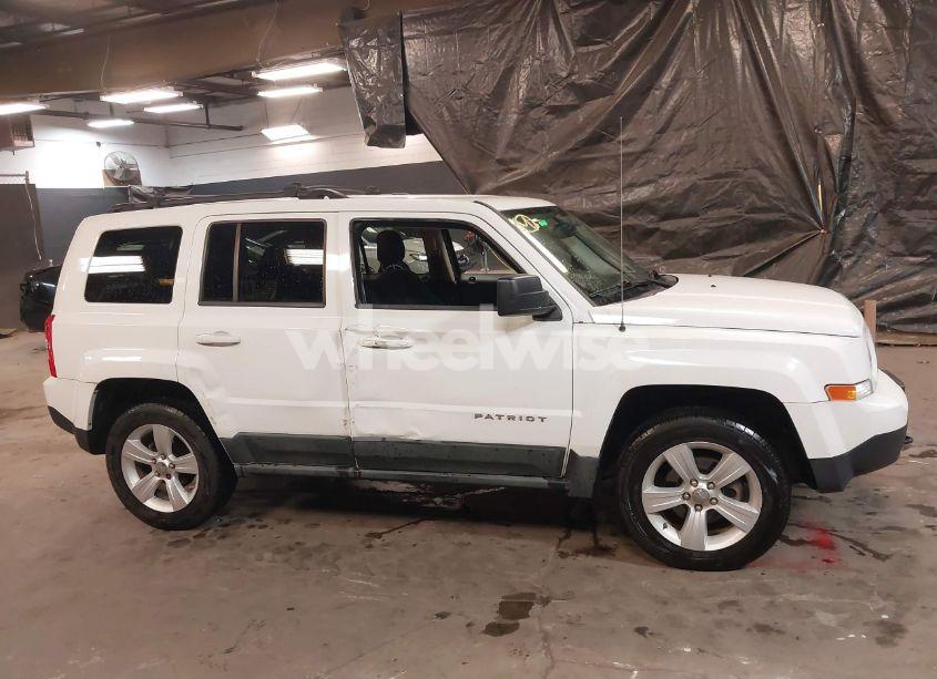 Photo 13 of 2012 Jeep Patriot SPORT (VIN 1C4NJRBB2CD513253)