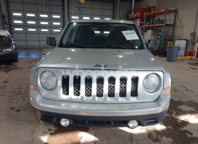 Photo 15 of 2012 Jeep Patriot SPORT (VIN 1C4NJRBB2CD563845)