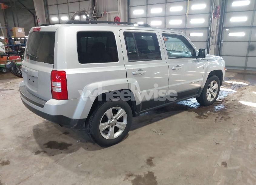 Photo 4 of 2012 Jeep Patriot SPORT (VIN 1C4NJRBB2CD563845)