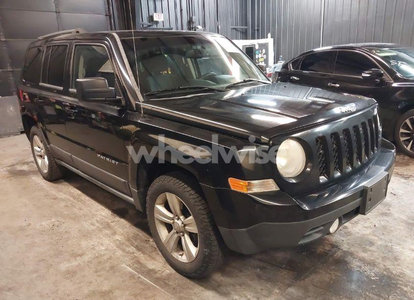 2012 Jeep Patriot SPORT (VIN 1C4NJRBB2CD630332) main photo