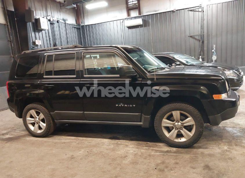 Photo 13 of 2012 Jeep Patriot SPORT (VIN 1C4NJRBB2CD630332)