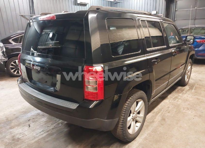 Photo 4 of 2012 Jeep Patriot SPORT (VIN 1C4NJRBB2CD630332)