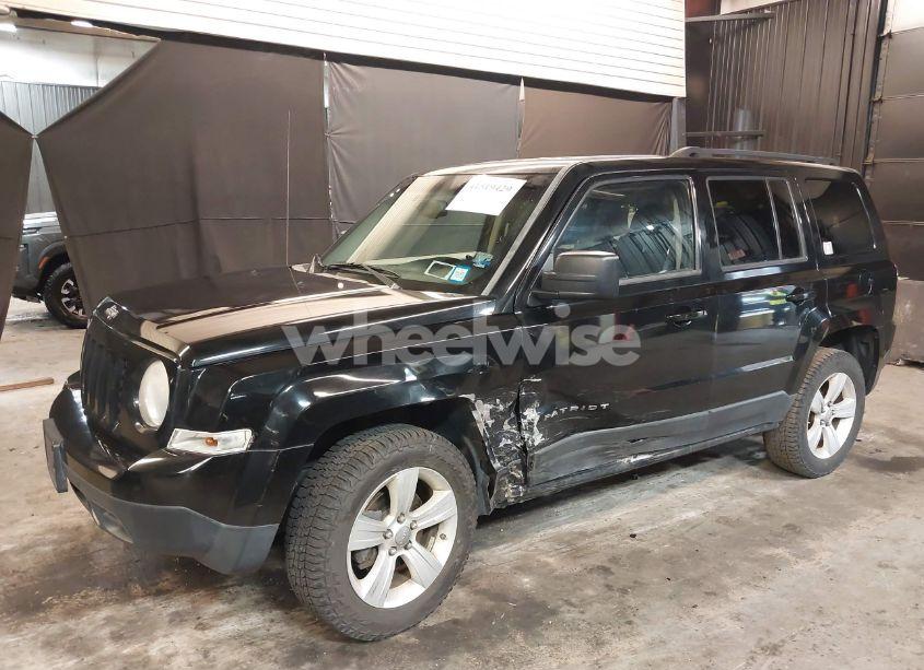 Photo 6 of 2012 Jeep Patriot SPORT (VIN 1C4NJRBB2CD630332)