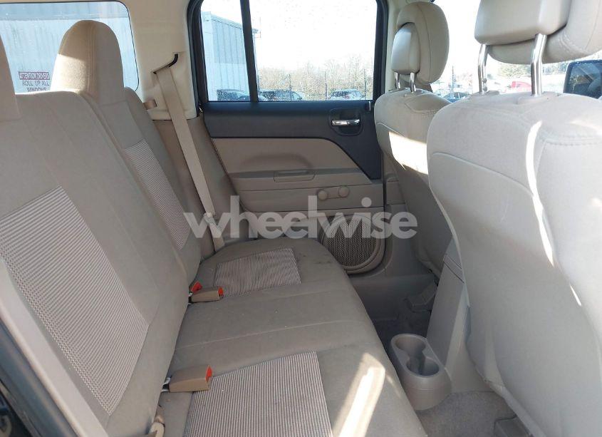 Photo 8 of 2014 Jeep Patriot SPORT (VIN 1C4NJRBB2ED792898)