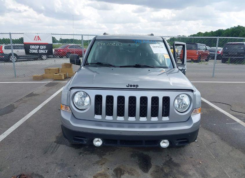 Photo 13 of 2015 Jeep Patriot ALTITUDE EDITION (VIN 1C4NJRBB2FD354321)