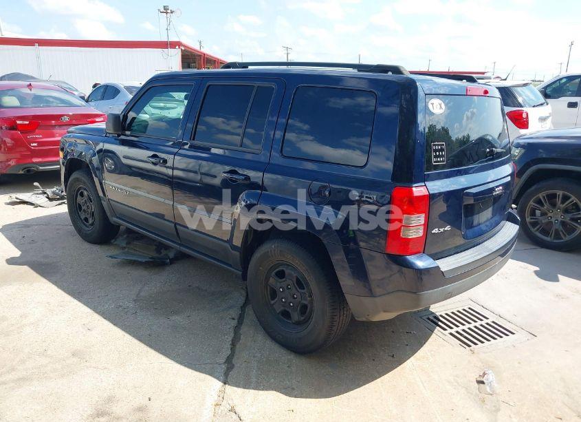 Photo 3 of 2015 Jeep Patriot SPORT (VIN 1C4NJRBB2FD426232)