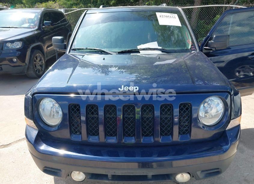 Photo 6 of 2015 Jeep Patriot SPORT (VIN 1C4NJRBB2FD426232)