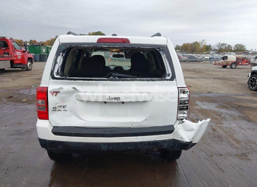 Photo 16 of 2016 Jeep Patriot SPORT (VIN 1C4NJRBB2GD500363)