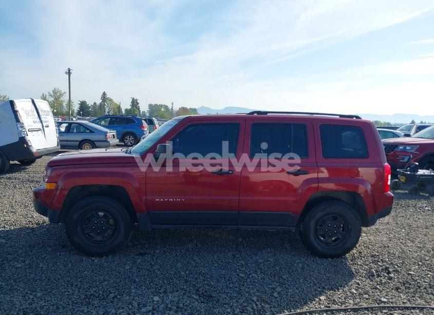 Photo 14 of 2016 Jeep Patriot SPORT (VIN 1C4NJRBB2GD510987)