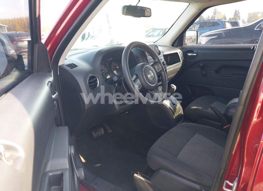 Photo 5 of 2016 Jeep Patriot SPORT (VIN 1C4NJRBB2GD510987)