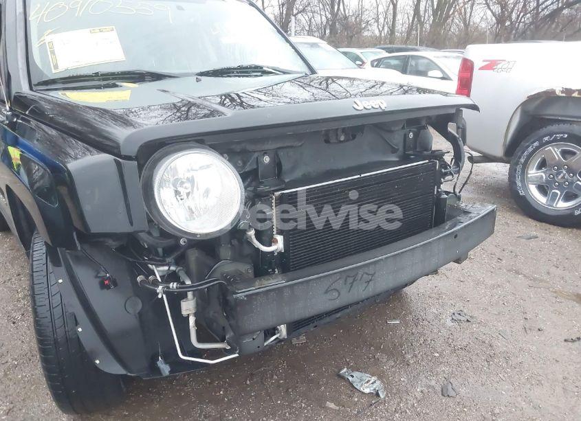 Photo 14 of 2016 Jeep Patriot SPORT (VIN 1C4NJRBB2GD534934)