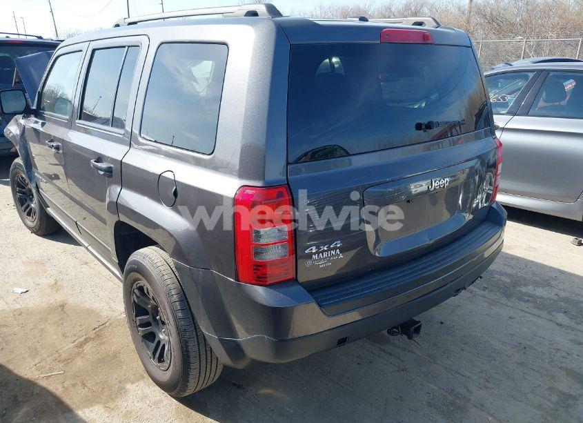 Photo 3 of 2016 Jeep Patriot SPORT (VIN 1C4NJRBB2GD669119)