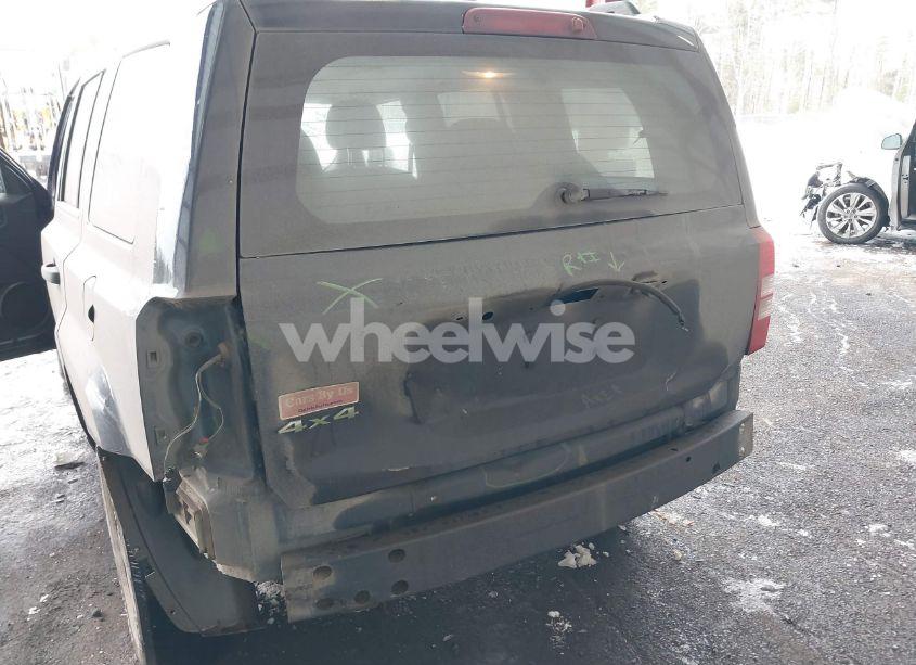 Photo 6 of 2017 Jeep Patriot SPORT 4X4 (VIN 1C4NJRBB2HD128167)