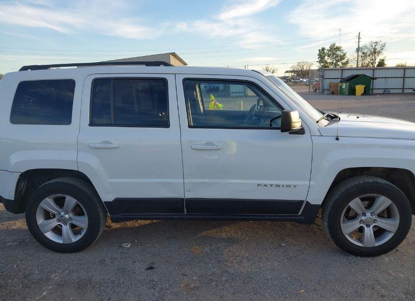 Photo 13 of 2017 Jeep Patriot SPORT 4X4 (VIN 1C4NJRBB2HD206463)