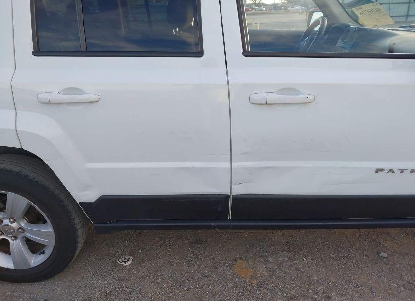 Photo 6 of 2017 Jeep Patriot SPORT 4X4 (VIN 1C4NJRBB2HD206463)