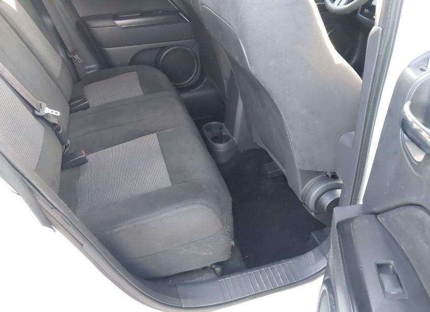 Photo 8 of 2017 Jeep Patriot SPORT 4X4 (VIN 1C4NJRBB2HD206463)