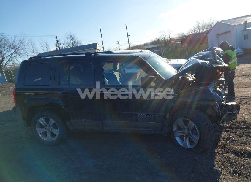 Photo 13 of 2012 Jeep Patriot SPORT (VIN 1C4NJRBB3CD505341)