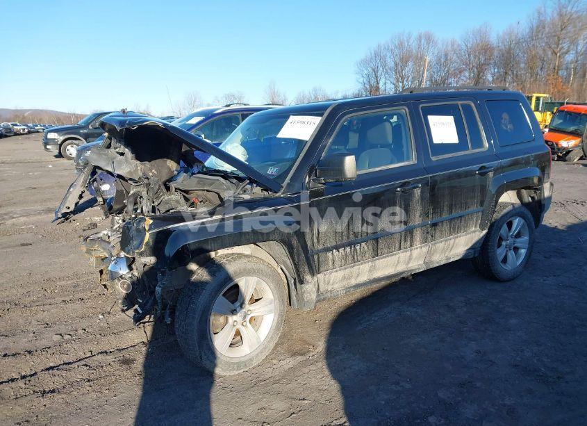 Photo 2 of 2012 Jeep Patriot SPORT (VIN 1C4NJRBB3CD505341)