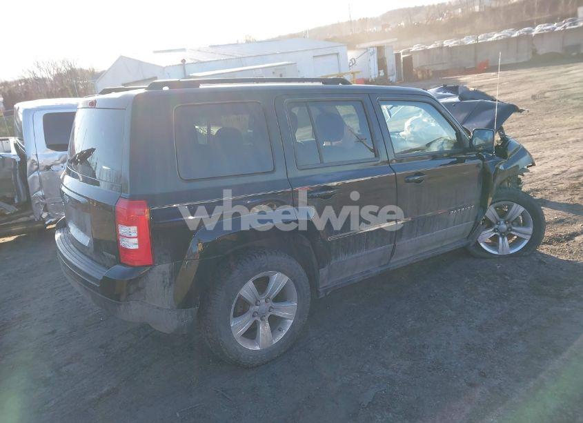 Photo 4 of 2012 Jeep Patriot SPORT (VIN 1C4NJRBB3CD505341)