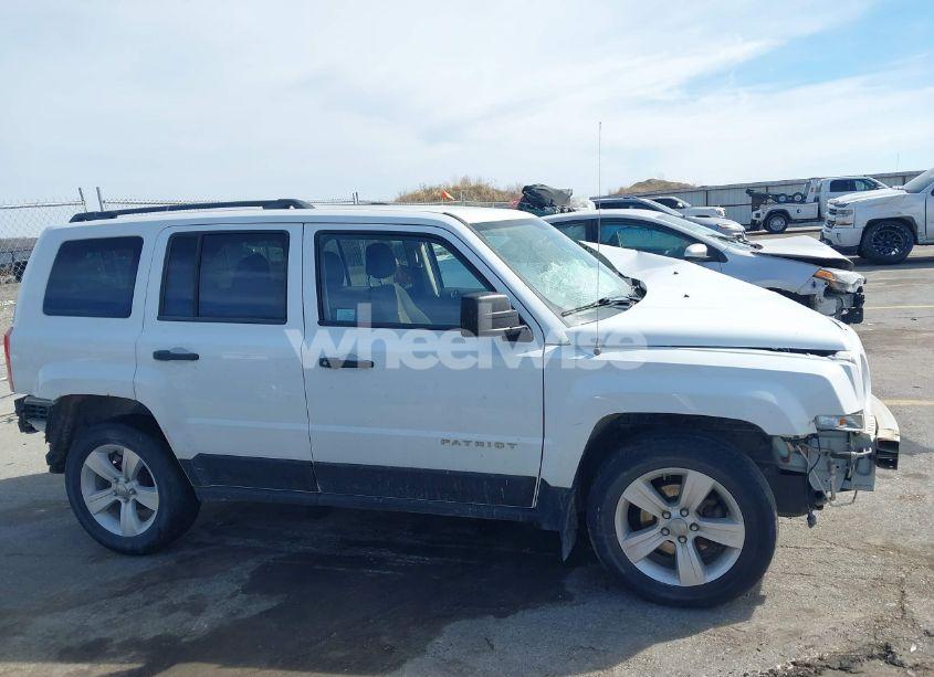 Photo 14 of 2012 Jeep Patriot SPORT (VIN 1C4NJRBB3CD598720)