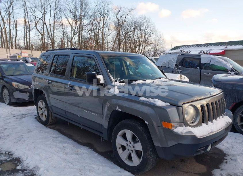 2013 Jeep Patriot SPORT (VIN 1C4NJRBB3DD228885) main photo