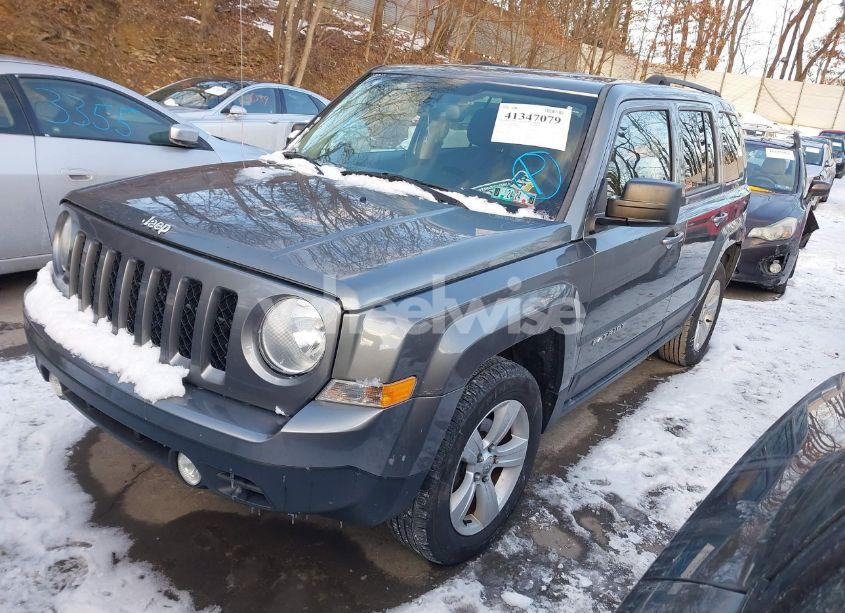 Photo 2 of 2013 Jeep Patriot SPORT (VIN 1C4NJRBB3DD228885)