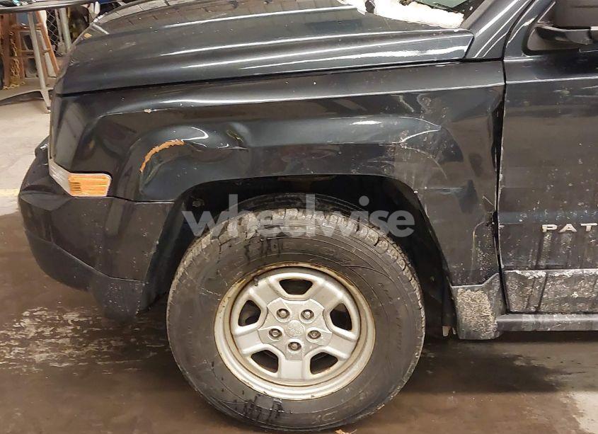 Photo 6 of 2014 Jeep Patriot SPORT (VIN 1C4NJRBB3ED523163)