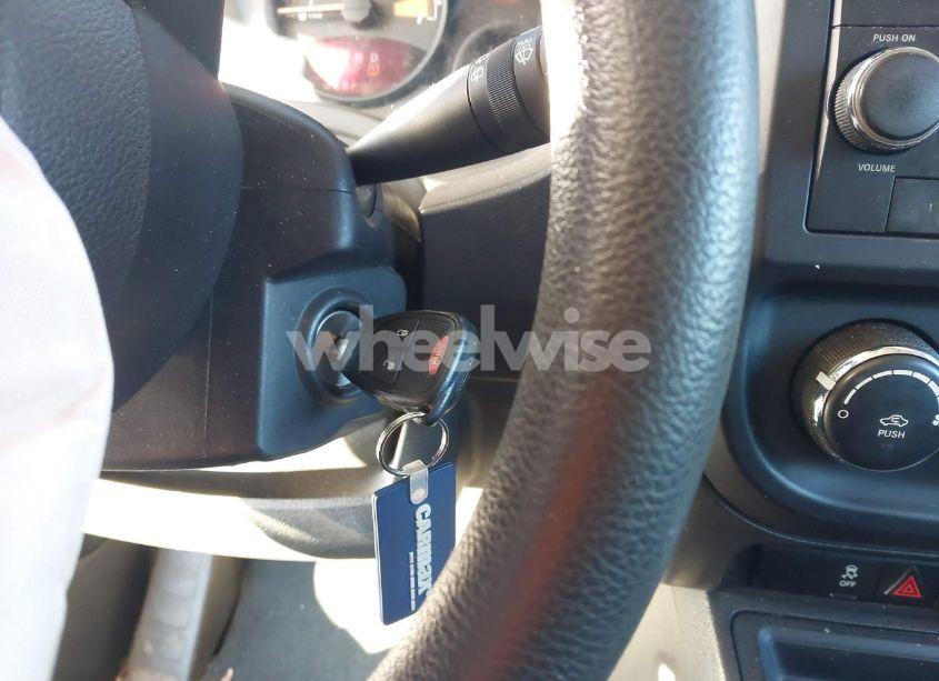 Photo 11 of 2014 Jeep Patriot SPORT (VIN 1C4NJRBB3ED572704)