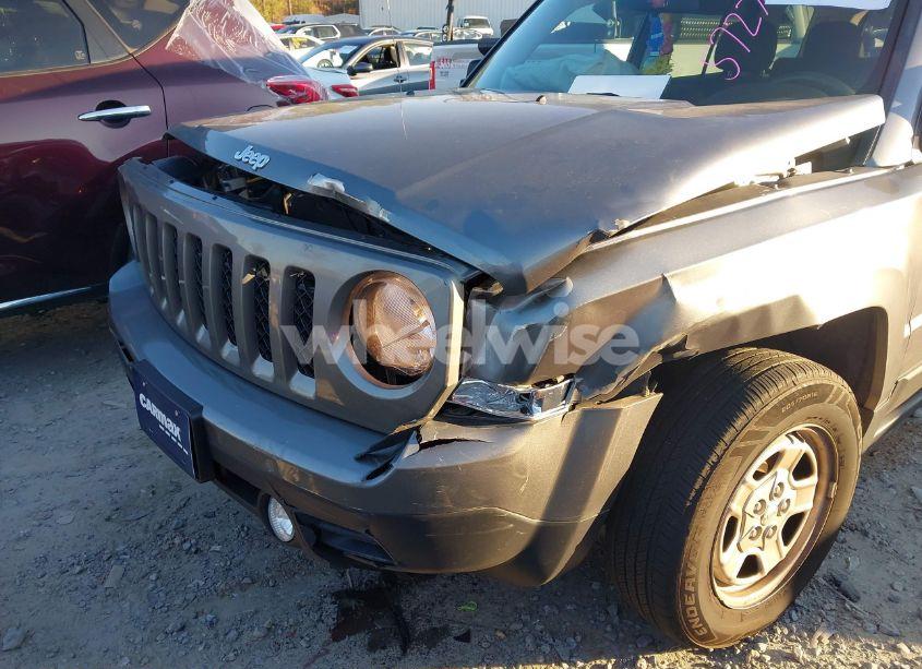 Photo 6 of 2014 Jeep Patriot SPORT (VIN 1C4NJRBB3ED572704)