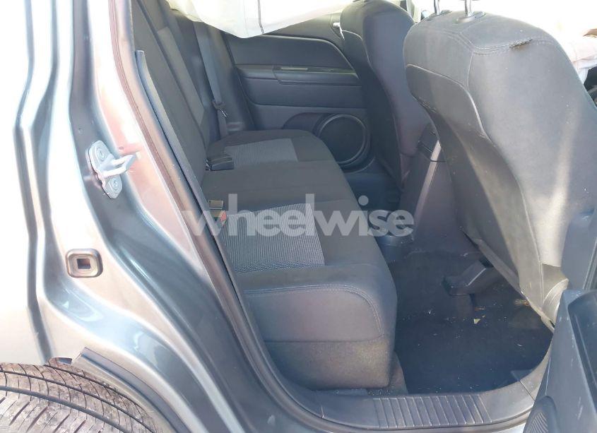 Photo 8 of 2014 Jeep Patriot SPORT (VIN 1C4NJRBB3ED572704)