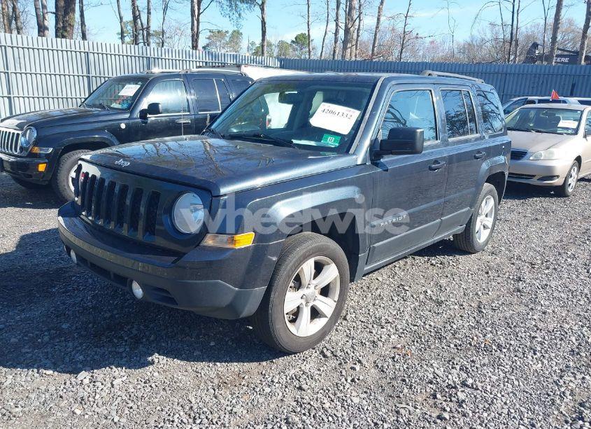Photo 2 of 2014 Jeep Patriot SPORT (VIN 1C4NJRBB3ED694351)