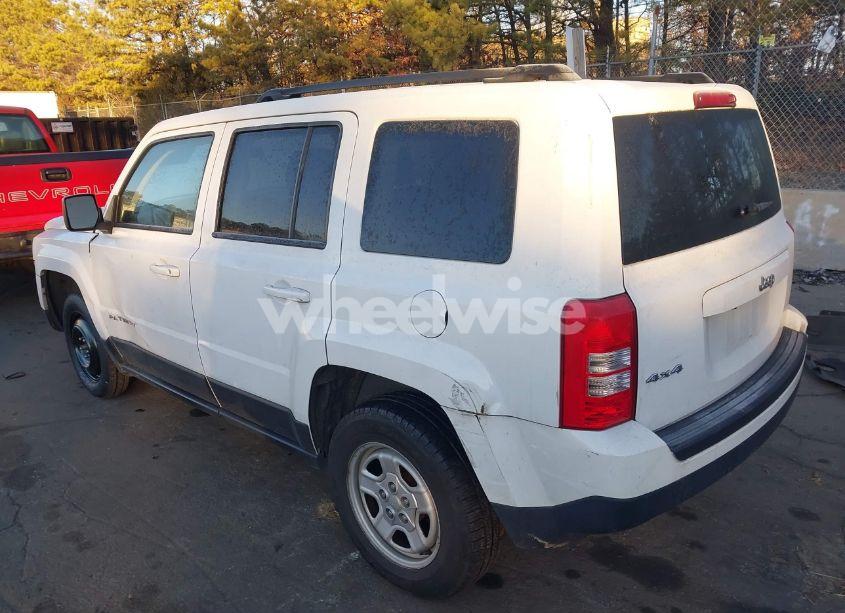 Photo 3 of 2014 Jeep Patriot SPORT (VIN 1C4NJRBB3ED729051)