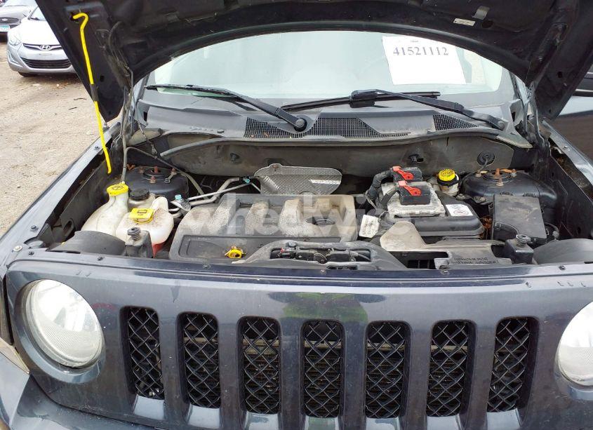 Photo 10 of 2014 Jeep Patriot SPORT (VIN 1C4NJRBB3ED739241)
