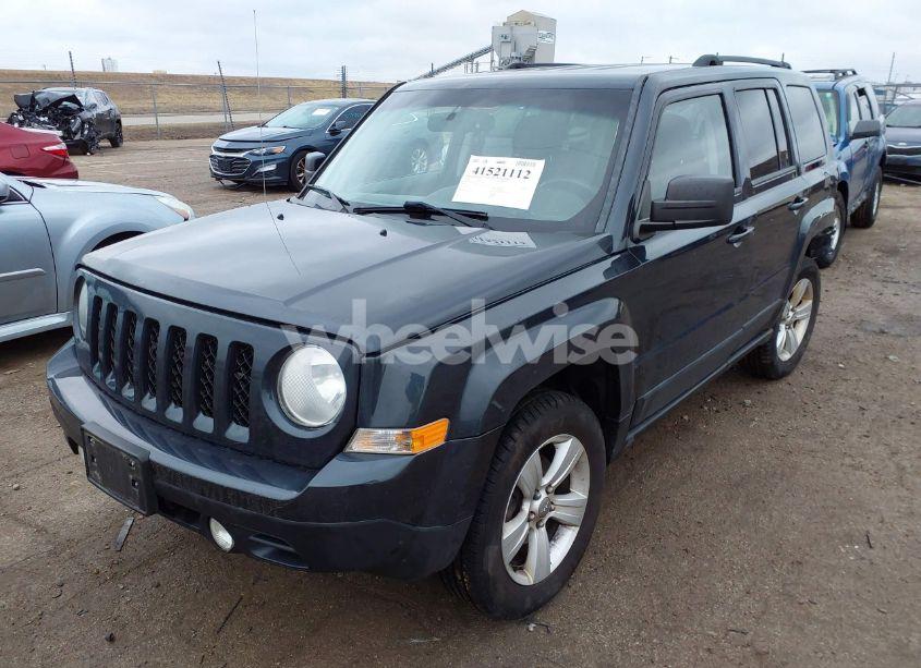 Photo 2 of 2014 Jeep Patriot SPORT (VIN 1C4NJRBB3ED739241)