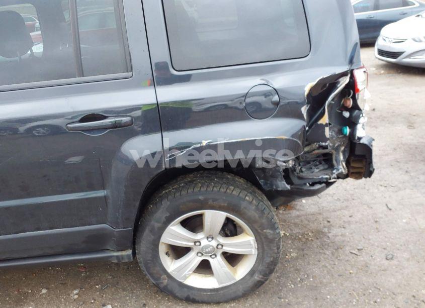 Photo 6 of 2014 Jeep Patriot SPORT (VIN 1C4NJRBB3ED739241)