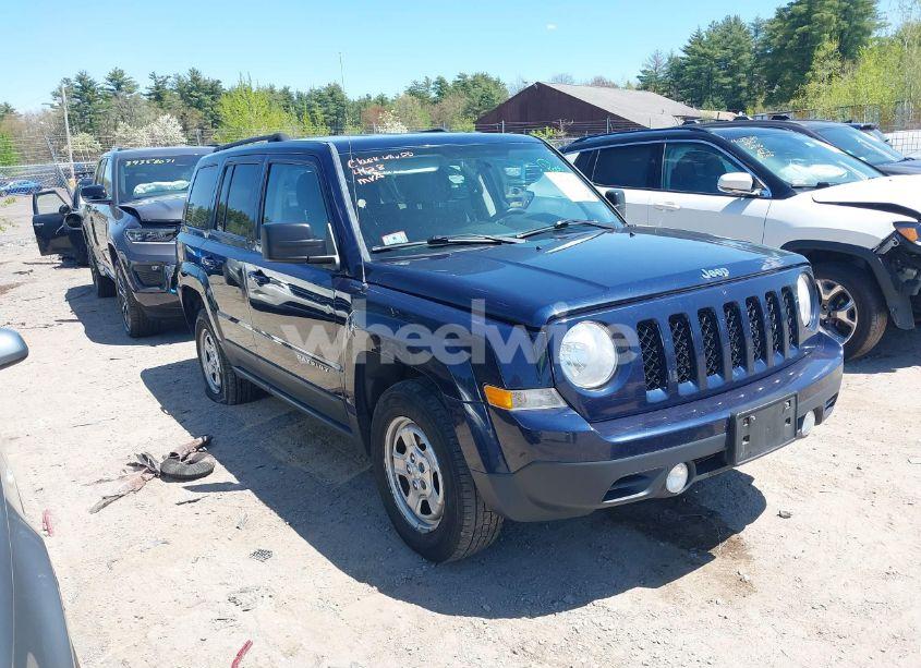 2014 Jeep Patriot SPORT (VIN 1C4NJRBB3ED771798) main photo