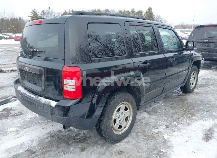 Photo 4 of 2017 Jeep Patriot SPORT 4X4 (VIN 1C4NJRBB3HD155703)