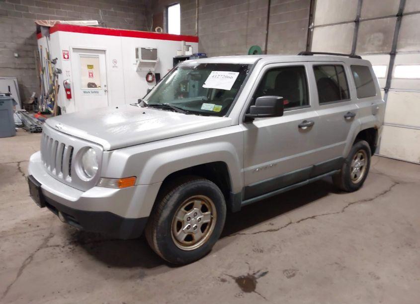 Photo 2 of 2012 Jeep Patriot SPORT (VIN 1C4NJRBB4CD505347)