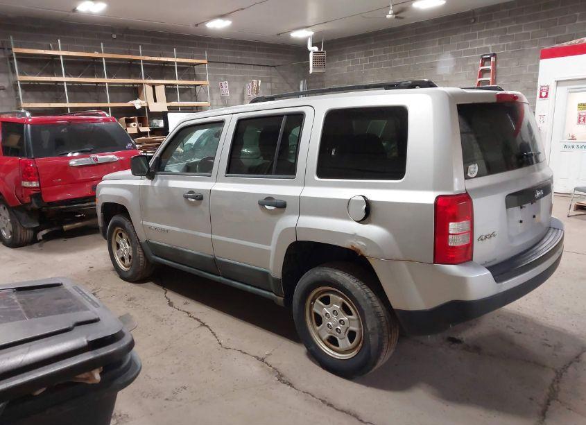 Photo 3 of 2012 Jeep Patriot SPORT (VIN 1C4NJRBB4CD505347)