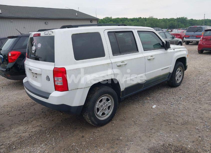 Photo 4 of 2012 Jeep Patriot SPORT (VIN 1C4NJRBB4CD537389)