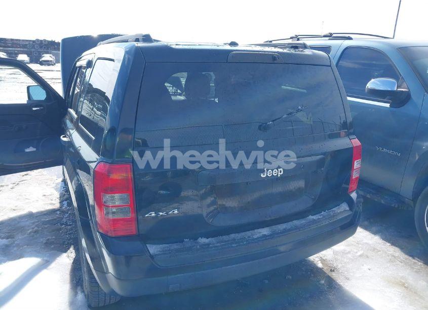 Photo 6 of 2012 Jeep Patriot SPORT (VIN 1C4NJRBB4CD589198)
