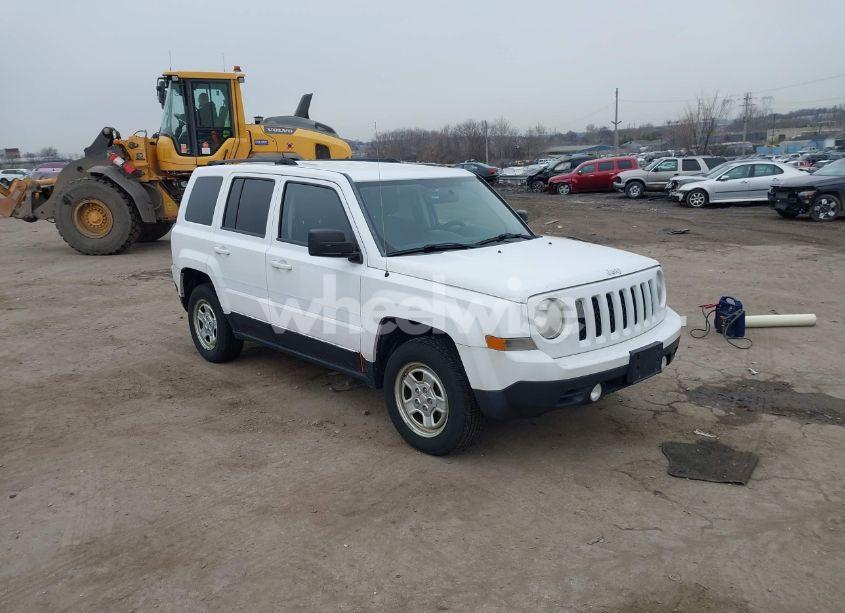 2012 Jeep Patriot SPORT (VIN 1C4NJRBB4CD690807) main photo